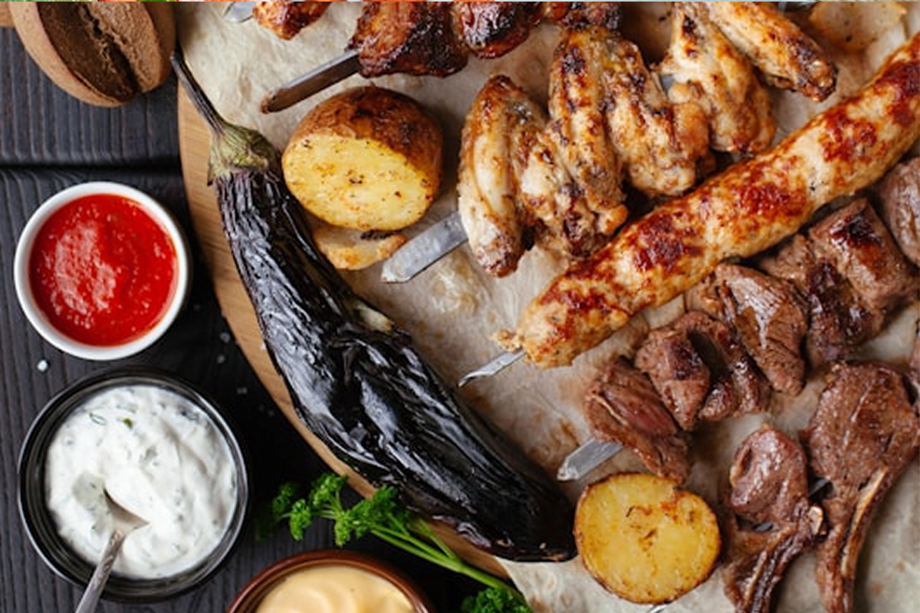 Mouth-Watering BBQ & Local Eats Near Fossil Creek
